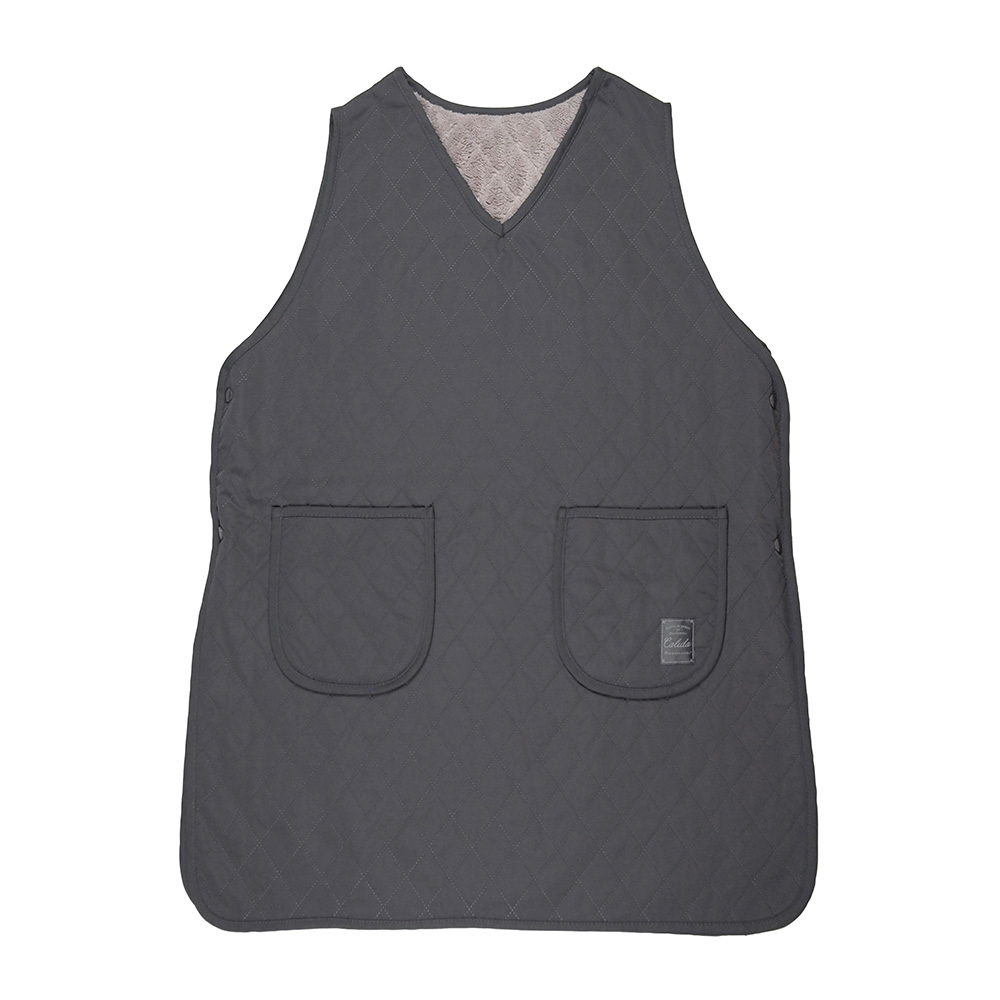 着る毛布 袖なし 冬用  ルームウェア   Calida(カリダ) エプロン　裏ボアダイヤキルト　25AW |  | 02