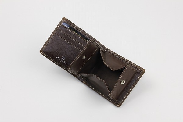 【りり】valentino 財布 VALENTINO バレンティノ ロゴ 三つ折り財布 二つ折り財布（小銭