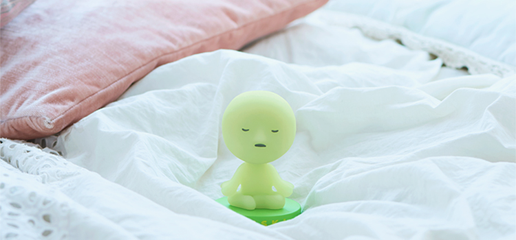 ハススキー ボビングヘッド フィギュア 蓄光 暗闇光る Amazon.co.jp: Smiski Dreams 暗闇で光るフィギュア