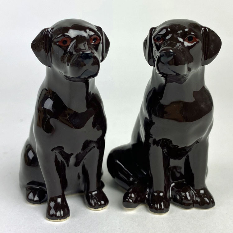 陶器製犬像 4体セット フィギュア フィギュリン 置物 セット ラブラドール ラブ 犬 Labrador