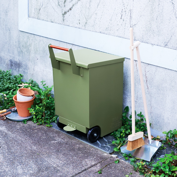 豪華2大特典)ゴミ箱 ダストボックス 70 L カート 屋外 庭 大容量