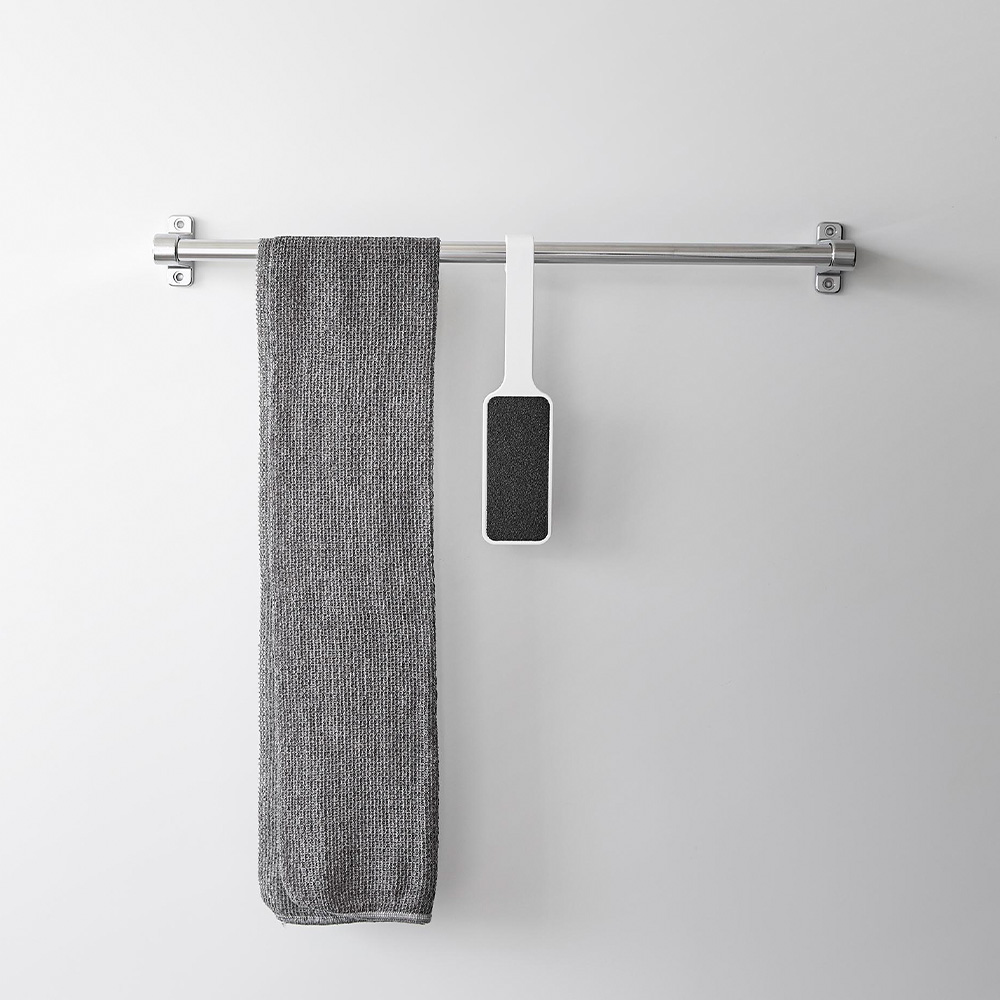 山崎実業 公式 タワー マグネットかかとやすり tower 角質 削り ケア 足裏 両面 浮かせる 引っ掛け 衛生的 ひび割れ 磁石 お風呂 1306 1307 | tower | 13