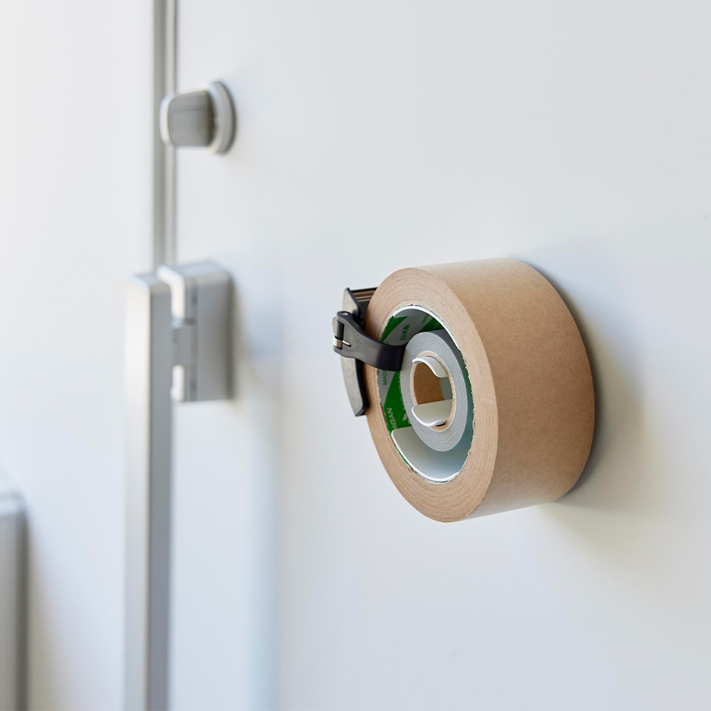 山崎実業 公式 タワー マグネットテープホルダー tower 収納 粘着テープ マスキングテープ セロハン 輪ゴム 冷蔵庫 浮かせる収納 8456 8457 | tower | 12