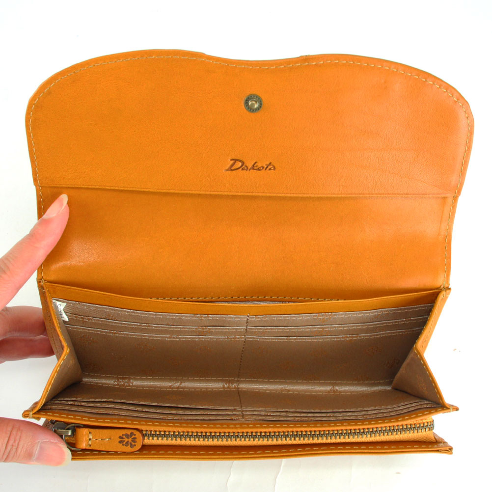 Dakota（ダコタ） 長財布 被せ マーゴット 0031602 フラップ 財布