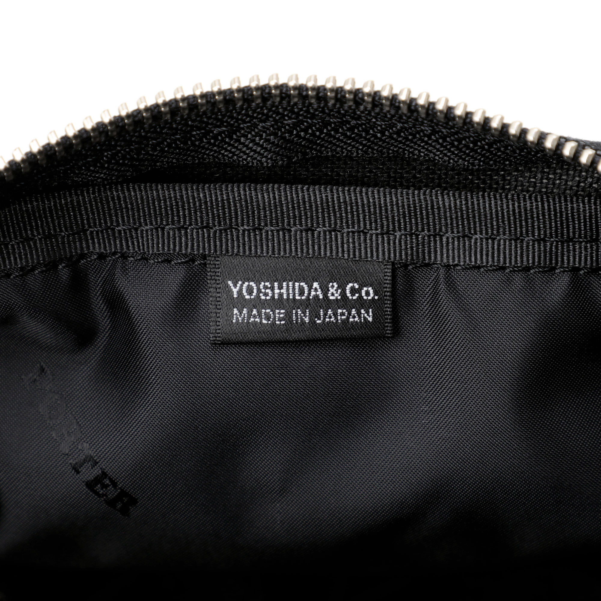 吉田カバン（YOSHIDA KABAN） PORTER SMOKY スモーキー SHOULDER BAG