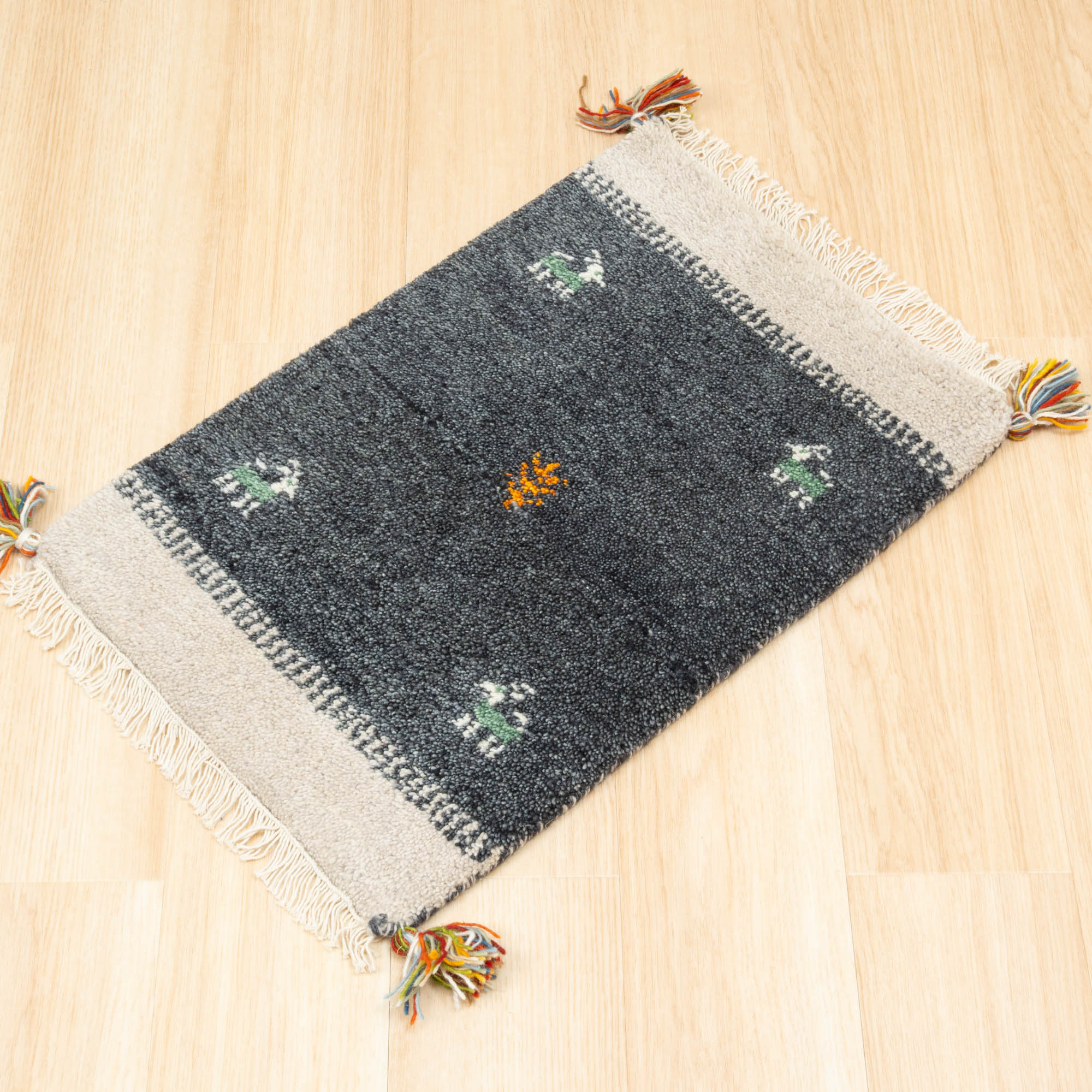 ラグ ギャッベ 40x60cm 高級手結び 秋 冬 快適 ウール ハンドノット GABBEH 座布団 チェアパッド おしゃれ オールシーズン 調湿機能 絨毯 柔らかい 暖かい | EーBLIND | 13