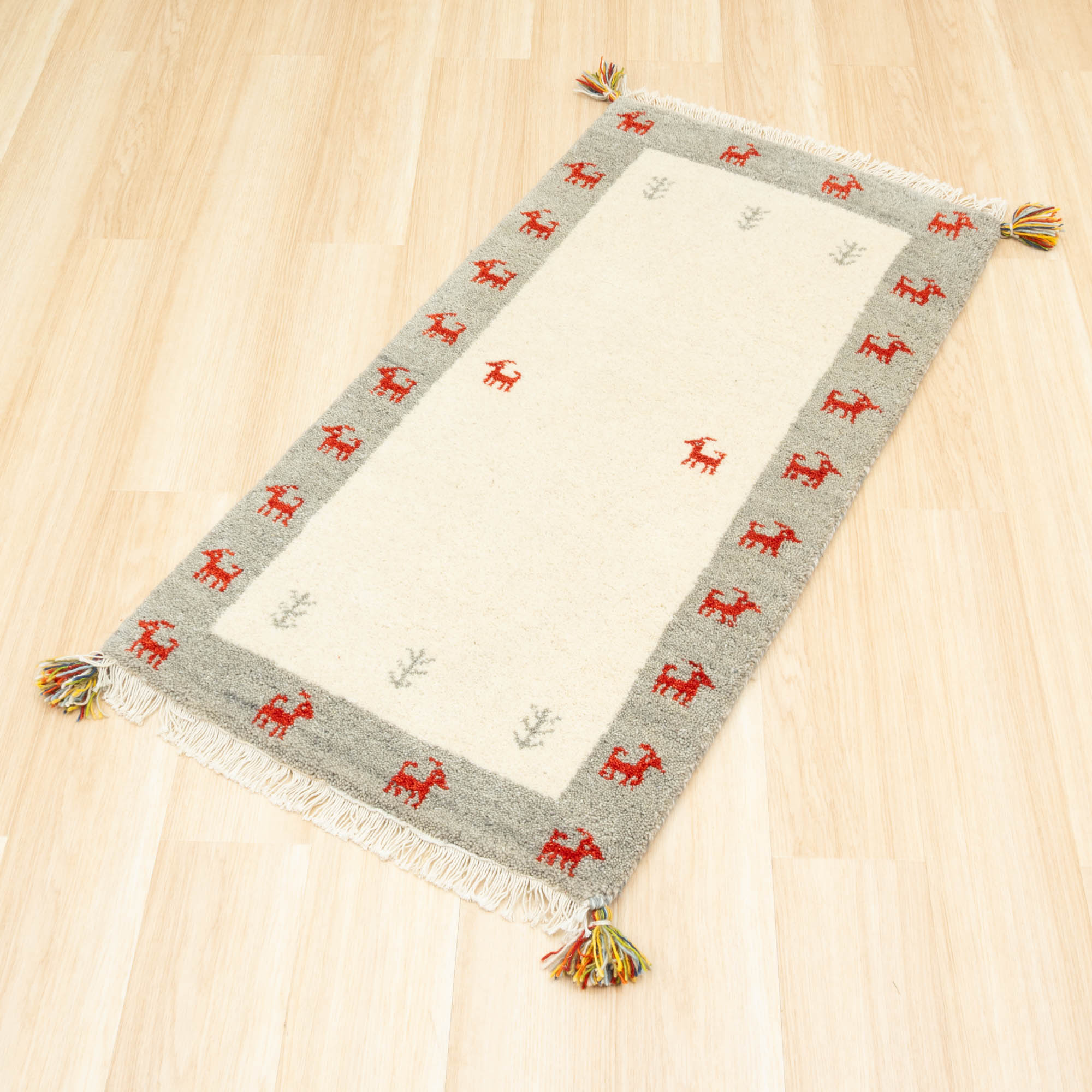ラグ ギャッベ 60x120cm 高級手結び 秋 冬 快適 ウール ハンドノット GABBEH 座布団 チェアパッド おしゃれ オールシーズン 調湿機能 絨毯 柔らかい 暖かい | EーBLIND | 01