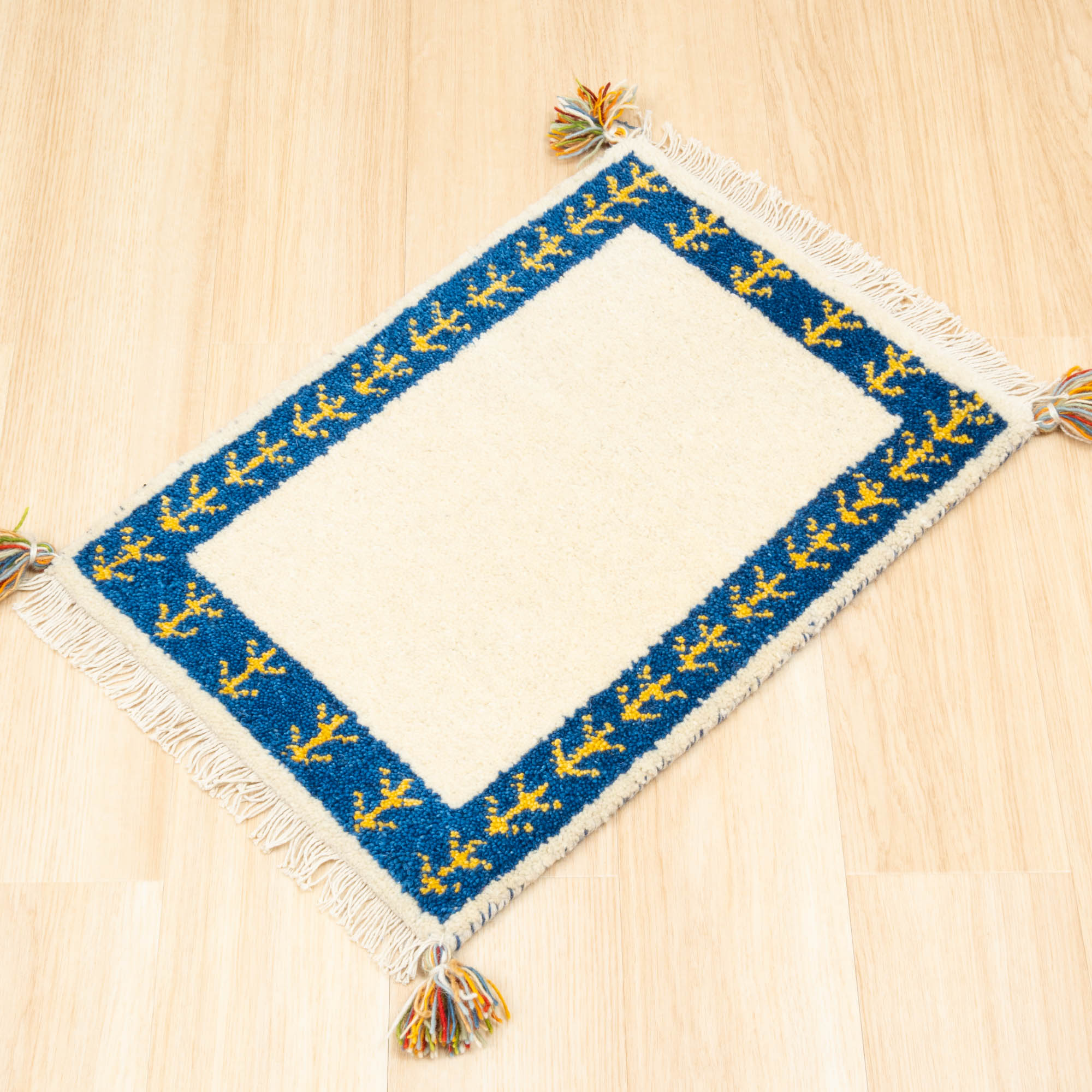 ラグ ギャッベ 40x60cm 高級手結び 秋 冬 快適 ウール ハンドノット GABBEH 座布団 チェアパッド おしゃれ オールシーズン 調湿機能 絨毯 柔らかい 暖かい | EーBLIND | 06