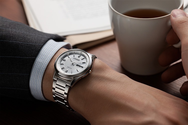 美品CITIZEN エクシード電波時計　AT6030-60A AT6030-60A: CITIZEN | シチズンウオッチ オフィシャルサイト
