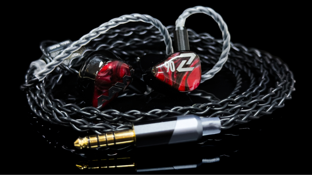AAW Z06 (Universal Fit) イヤホン 有線 カナル型 リケーブル対応 IEM