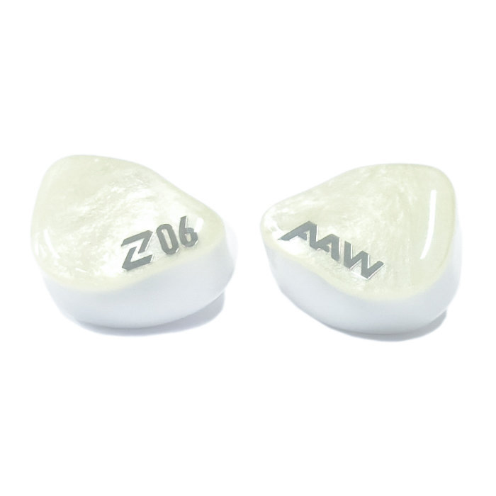 AAW Z06 Blanc Edition(Universal Fit) 有線イヤホン カナル型 リ