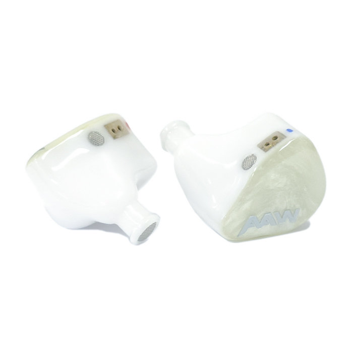 AAW Z06 Blanc Edition(Universal Fit) 有線イヤホン カナル型 リ