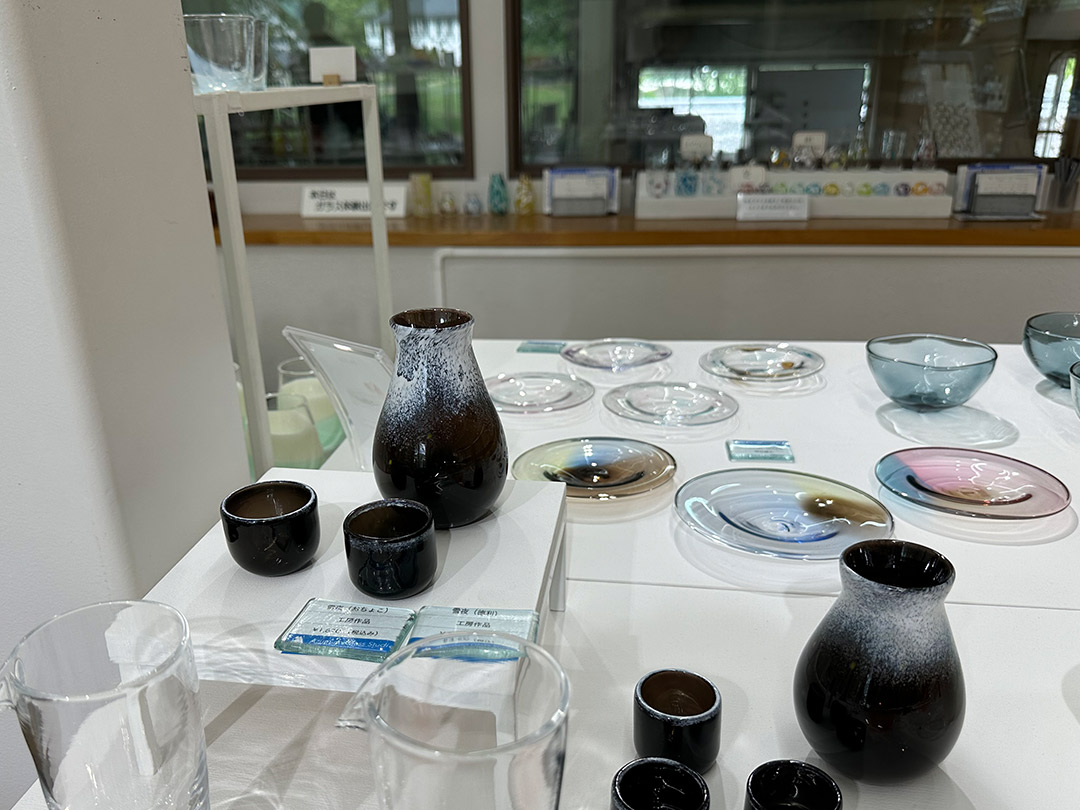 ガラスアート 白鳥（小）ガラス置物 ハンドメイド ガラスオブジェ