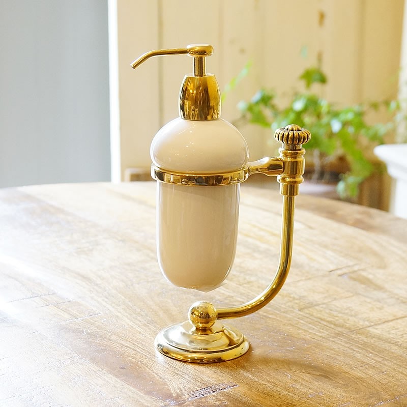 古い イタリア製 真鍮/陶器製 ソープディッシュ&タンブラー