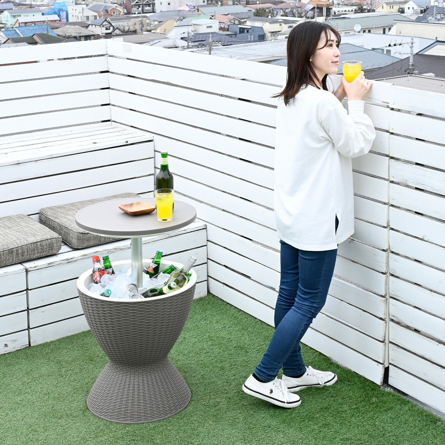 【グレージュ】クーラーボックス付き サイドテーブル 昇降式 ベランダ 庭 山善（YAMAZEN） クーラーバーテーブル サイドテーブル アウトドア