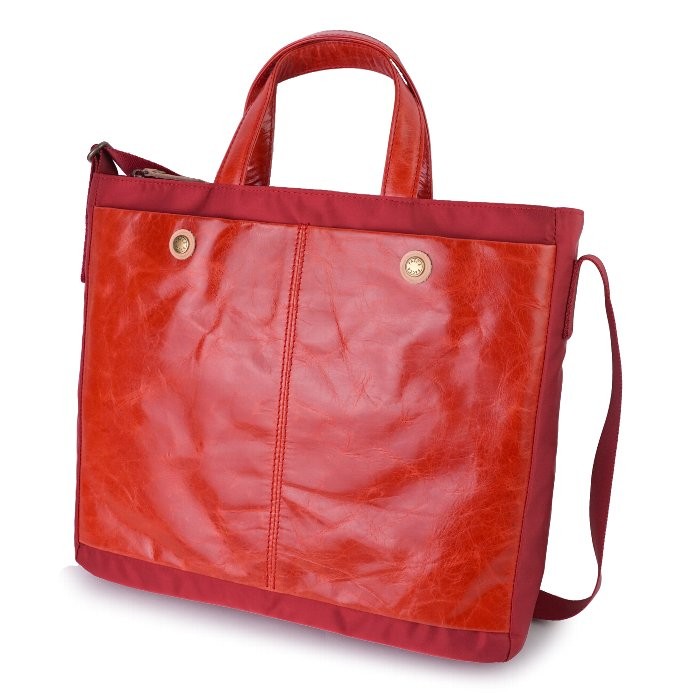 pacca pacca（パッカパッカ） ショルダーバッグ Mサイズ レディース 本