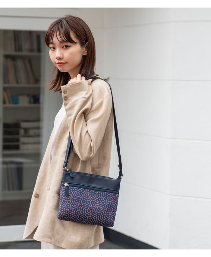 古都印伝 バッグ レディース ショルダーバッグ 軽い 小桜 本革