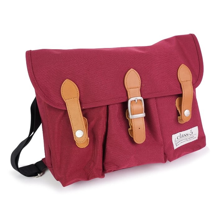 高評価 バッグ Class 5 Archiveline 8l お出掛け 旅行 アウトドア 肩掛け 斜め掛け コーデュラ 軽い 軽量 ポケット ショルダーバッグ メンズ レディース ショルダーバッグ カラー ネイビー 高評価 バッグ Class 5 Archiveline 8l お出掛け 旅行 アウトドア 肩掛け 斜め掛け コーデュラ 軽い 軽量 ポケット ショルダーバッグ メンズ レディース ショルダーバッグ カラー ネイビー