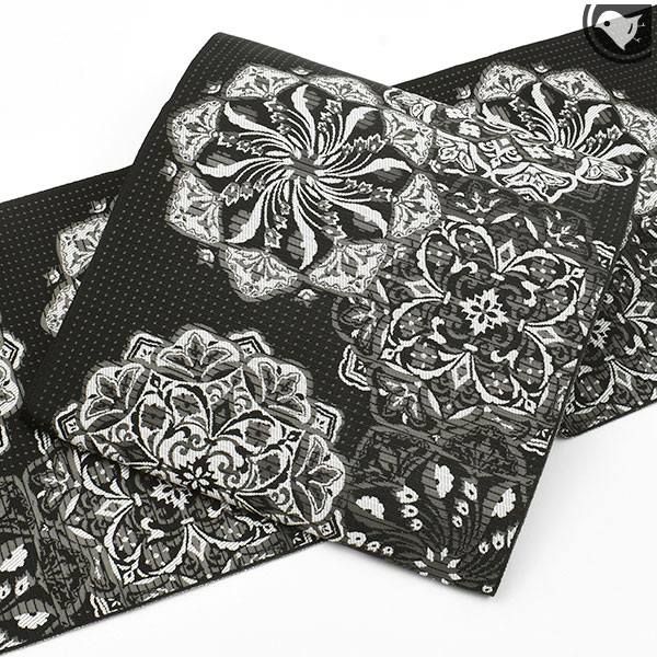 博多帯 名門 協和織 印度唐花文 金印 八寸 名古屋帯 黒 正絹 日本製