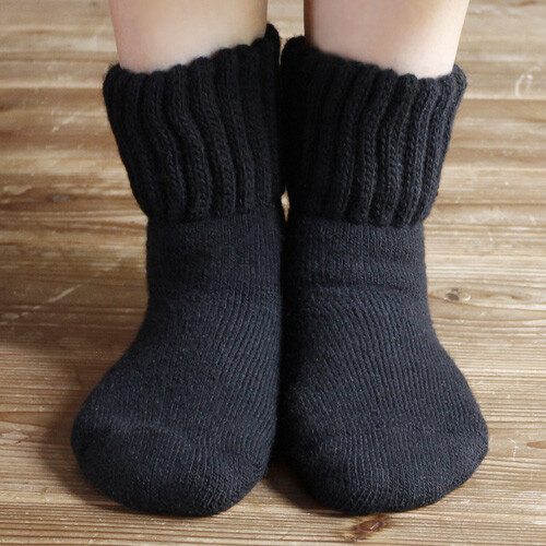 日本製・あったか起毛のブランケットソックス（温感加工）エムアンドエムソックス |  | 01