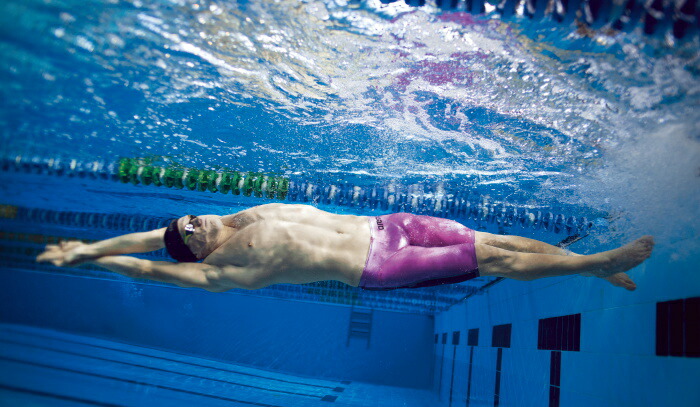 アリーナ レディース 競泳水着   パワースキン カーボンエアスクエア ハーフスパッツオープンバック