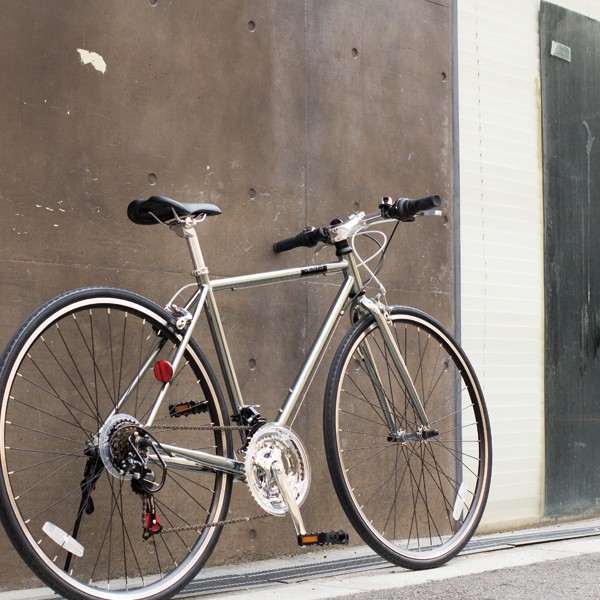 送料無料 クロスバイク 700c シマノ18段変速ギア スポーツ おすすめ