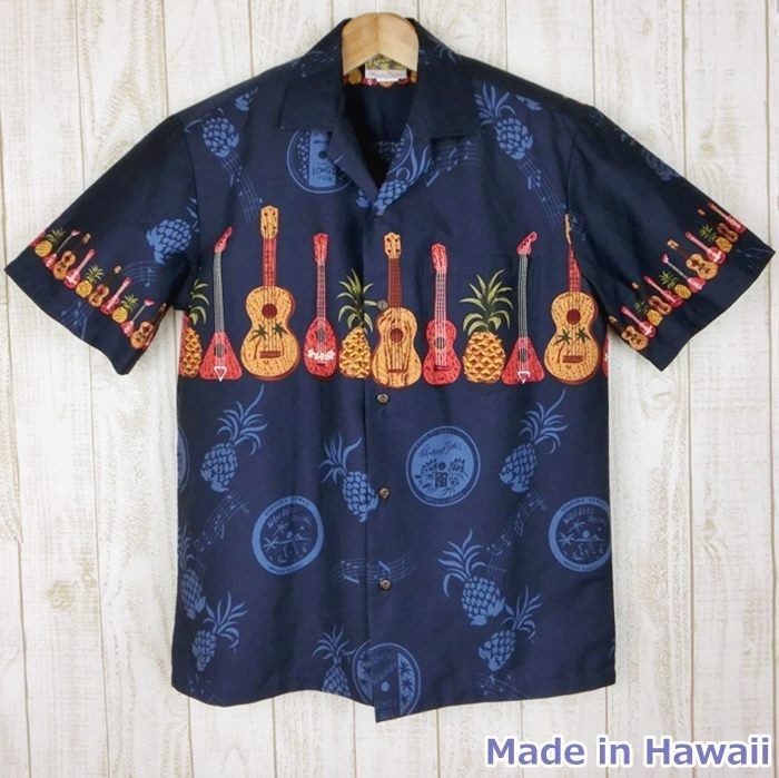 アロハシャツ ハワイ製 メンズ ネイビーブルー地ウクレレ 