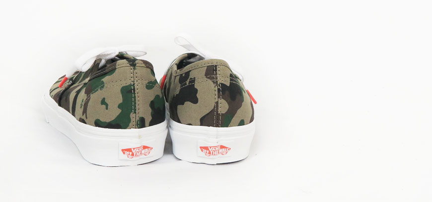 VANS（ヴァンズ） バンズ AUTHENTIC オーセンティック スニーカー