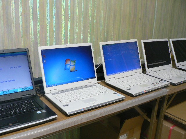中古】（非常に良い）NEC デスクトップパソコン パソコン VN770/C ブラック デスクトップ 一体型 本体 Windows7 Core i3 ブルーレイ  地デジ 4GB/1TB - petquartersne.com