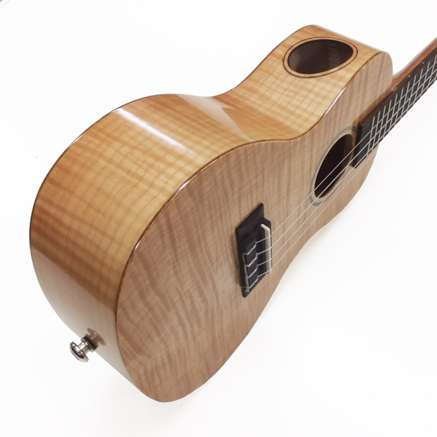 Kai Ukulele カイ ウクレレ KCI-90 コンサート チューナー付 フレイム