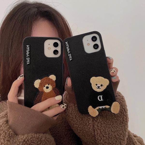 スマホケース iPhone15 iPhone14 iphone13 ケース 韓国 iphone12 ケース 携帯ケース シンプル 刺繍テディベア  レザー くま 個性的 かわいい