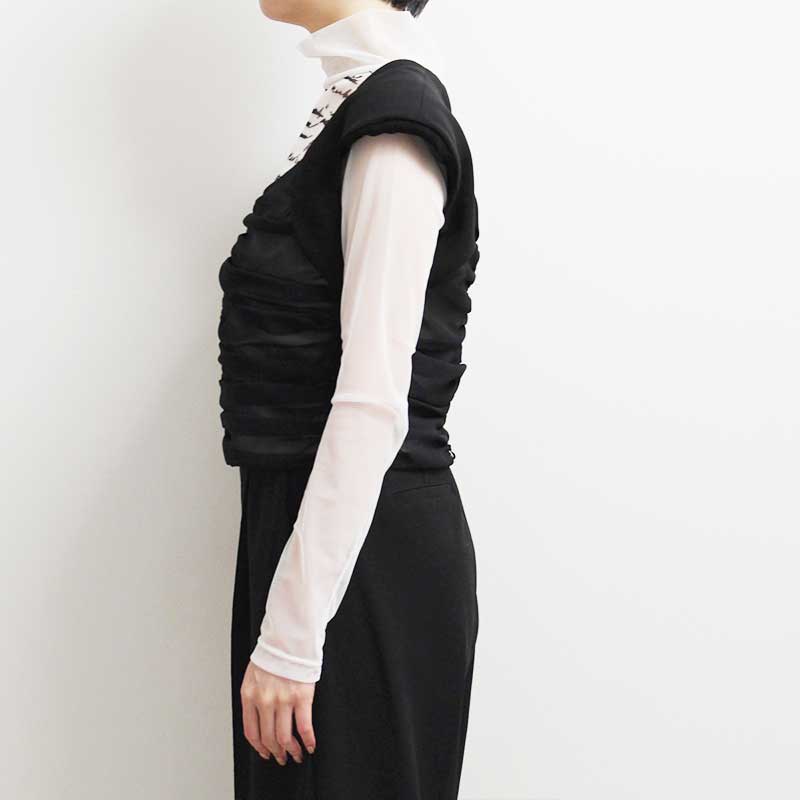 akiko aoki 23ss / shirring pad TOP-