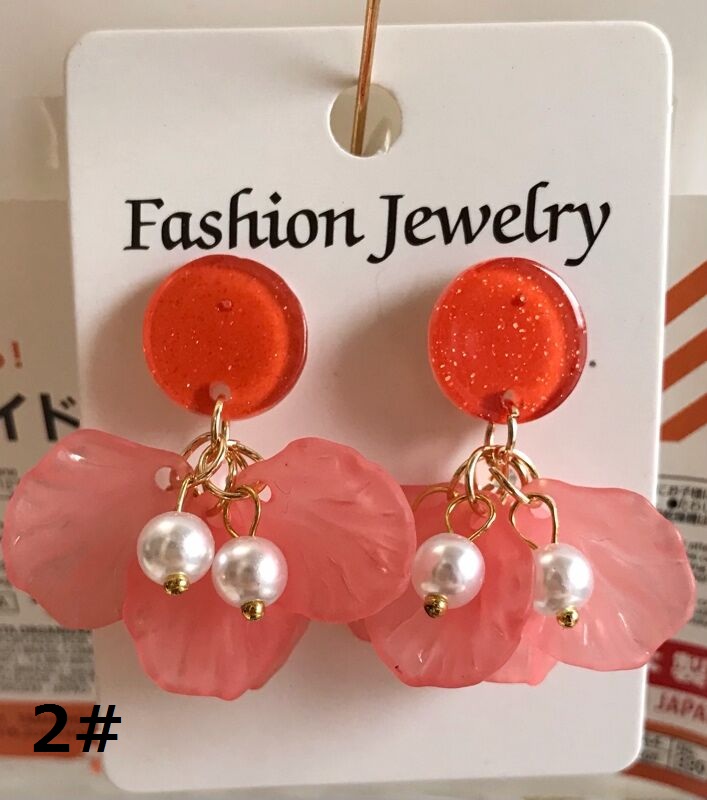 立体 葉っぱ束 パール アクリル キラキラ丸円 ポストピアス  