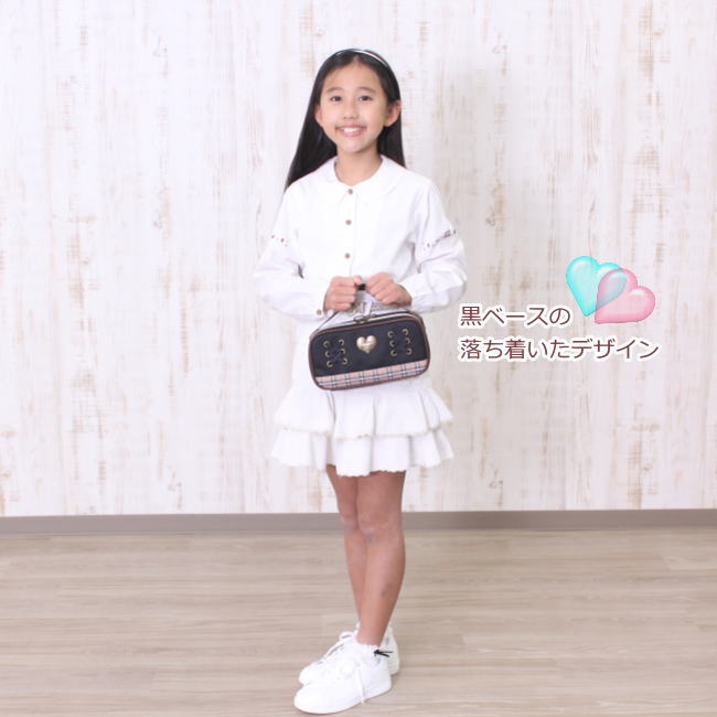 チェック柄の女の子向け裁縫セット3