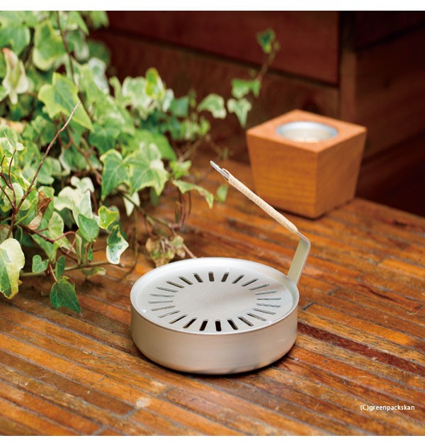 90 以上節約 蚊取り 線香ホルダー 香遣 おしゃれ 日本製 国産 蚊取り線香入れ ケース 籐 かとり アルミ 蚊遣り器 吊るす インテリア シンプル 室内 屋外 スタイルジャパン