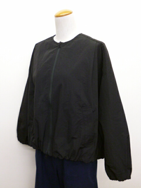 mao made（マオメイド） ブルゾン ジャケット ノーカラー クルーネック
