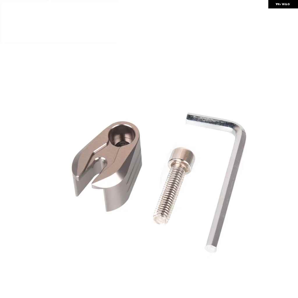 並行輸入品 アクセサリー CFMOTO CF250SR 250 250SR SR250 リアホイール ABSセンサーガード プロテクター 2020 2021-2024の画像