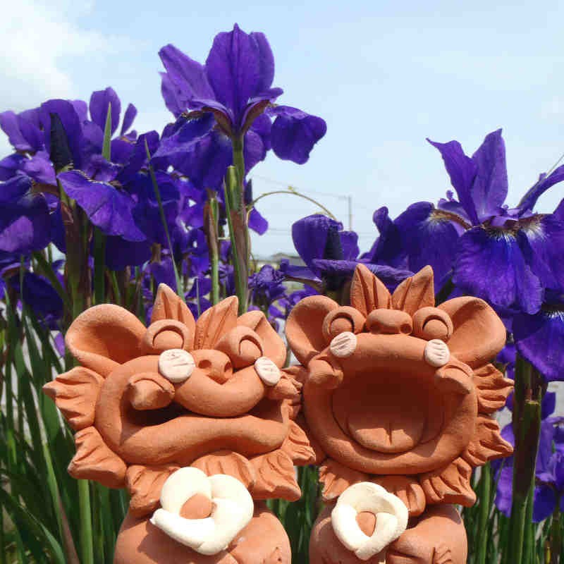 シーサー　魔除け　厄除け　御守り　沖縄　置物　笑顔　花シーサー　陶器　素焼き Amazon.co.jp: シーサー 魔除け 厄除け 御守り 沖縄 置物 笑顔