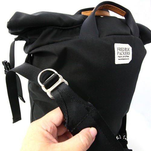 500D ROLL TOP TOTE (500D ロールトップトート) カラー：ネイビー