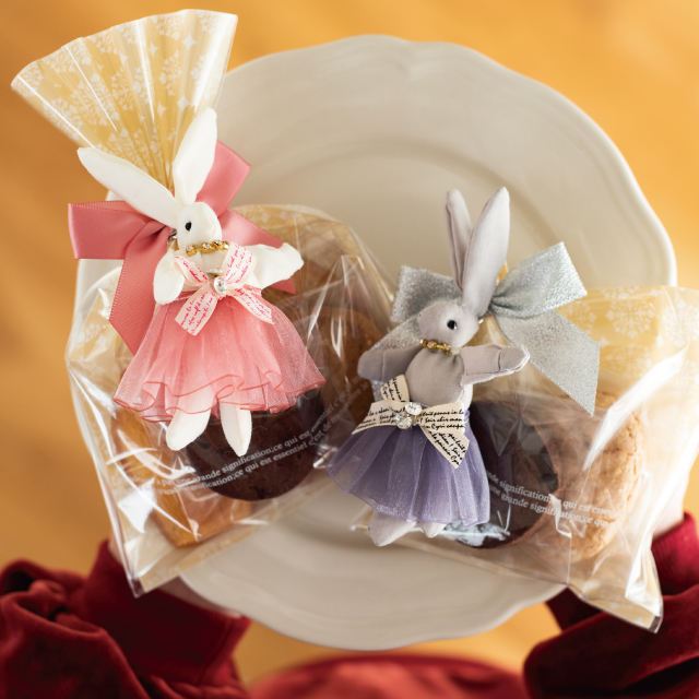 ドレスウサギストラップ付マスコット