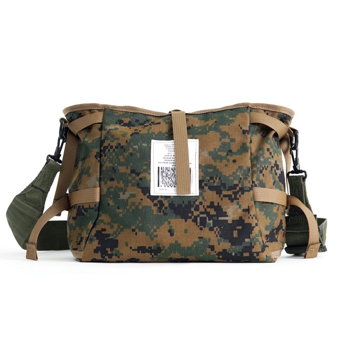 USMC ILBE バックパック ポーチ付き デッドストック USMC ILBEラジオポーチ リメイクショルダーバッグ