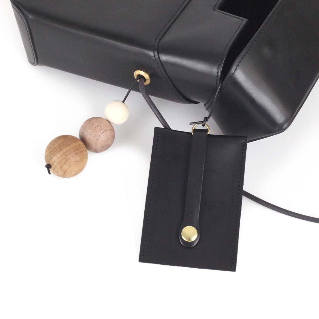 M_ Sarah mu サラミュー BN-002 BK ボックス ショルダーバッグ