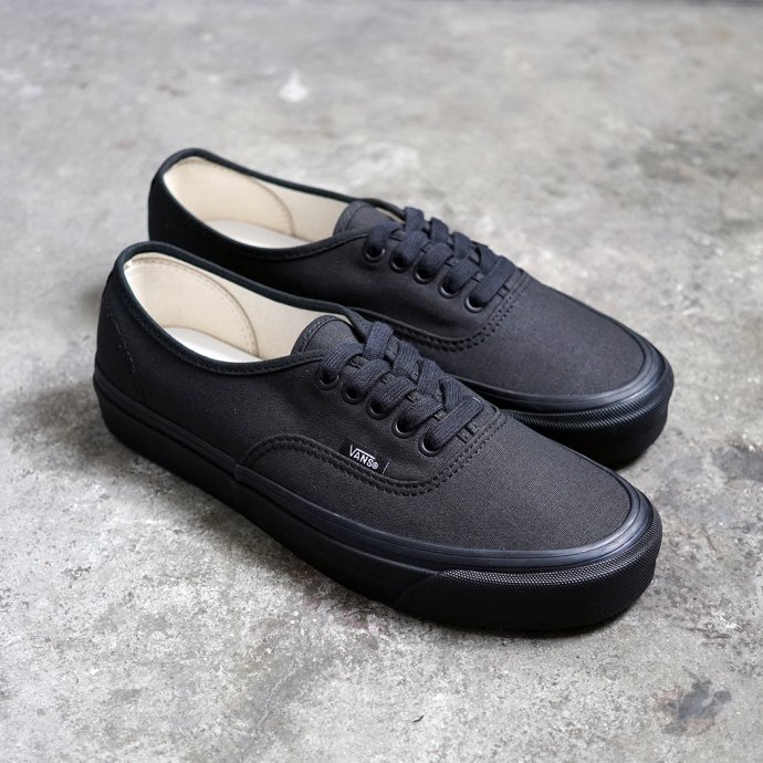 VANS オーセンティック オールブラック（US10） - 靴