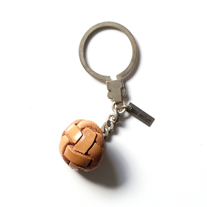 ina seifart イナ・セイファート　キーホルダー pfeife keyholder ホイッスルキーホルダー ina.seifart(イナ