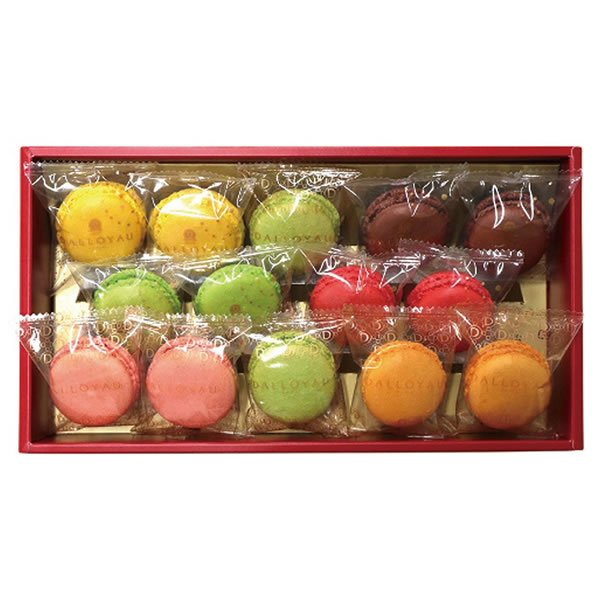 【送料無料】ダロワイヨ　季節のマカロン入り詰め合わせ（１４個入）　２５ＳＭ３０【ギフト館】