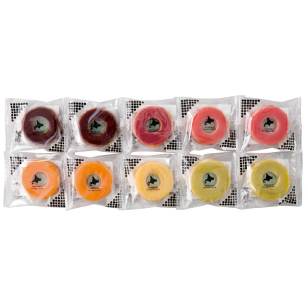 【送料無料】北海道カラフルバウムクーヘン 740045【ギフト館】