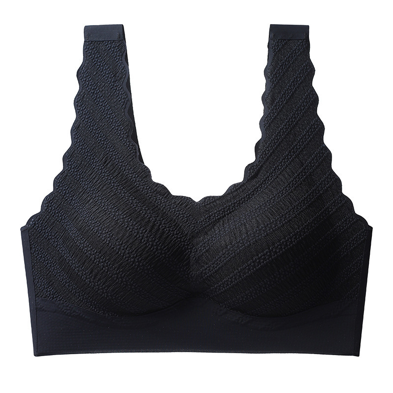 【レビュー特典・2点20％オフ】ブラジャー ナイトブラ 3type シームレス ノンワイヤー 育乳 パッド付き 取り外し可能 インナー 下着 ブラトップ ポイント利用 |  | 08