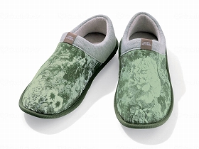 介護シューズ 室内用 あゆみ おしゃれ 徳武産業 SUTTO FIT スットフィット 2246 ルームシューズ 室内 スリッパ 冬 靴 高齢者 外反母趾 リハビリシューズ 介護靴 |  | 04