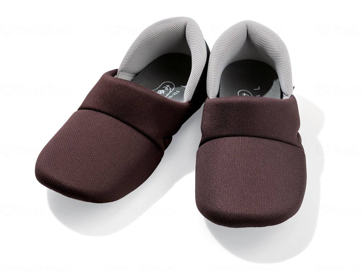 介護スリッパ 介護シューズ 室内用 あゆみ かかとスポッと 2239 徳武