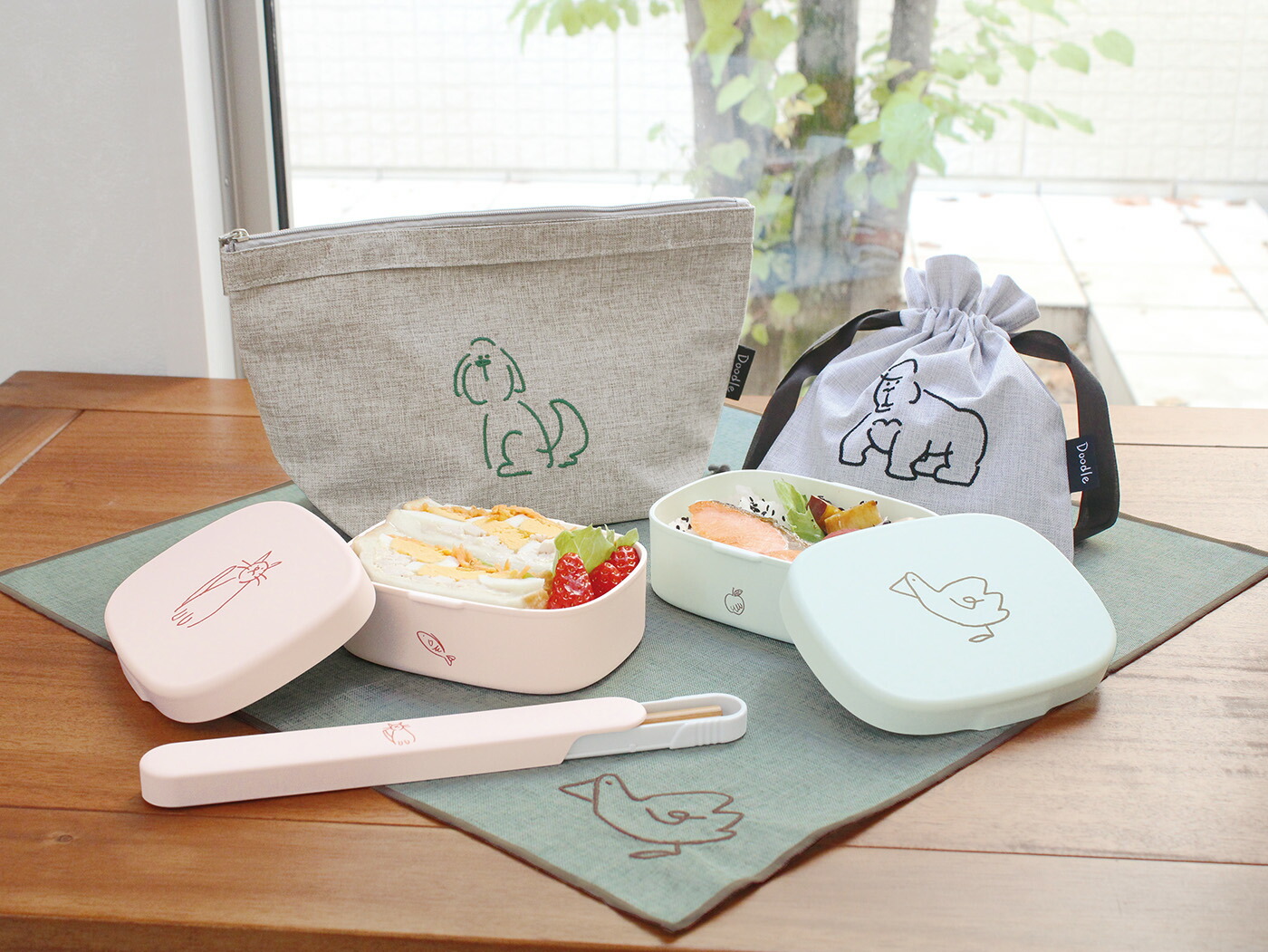 missoni カラフルジグザグランチョンマット箸セット　箱付　新品未使用 MATOKA（マトカ） DOODLE スライドお箸箱セット｜SLIDE CHOPSTICKS SET